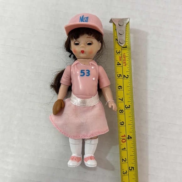 Madame Alexander Doll Baseball Team Mates Girl 2005 McDonald's - Picture 4 of 10